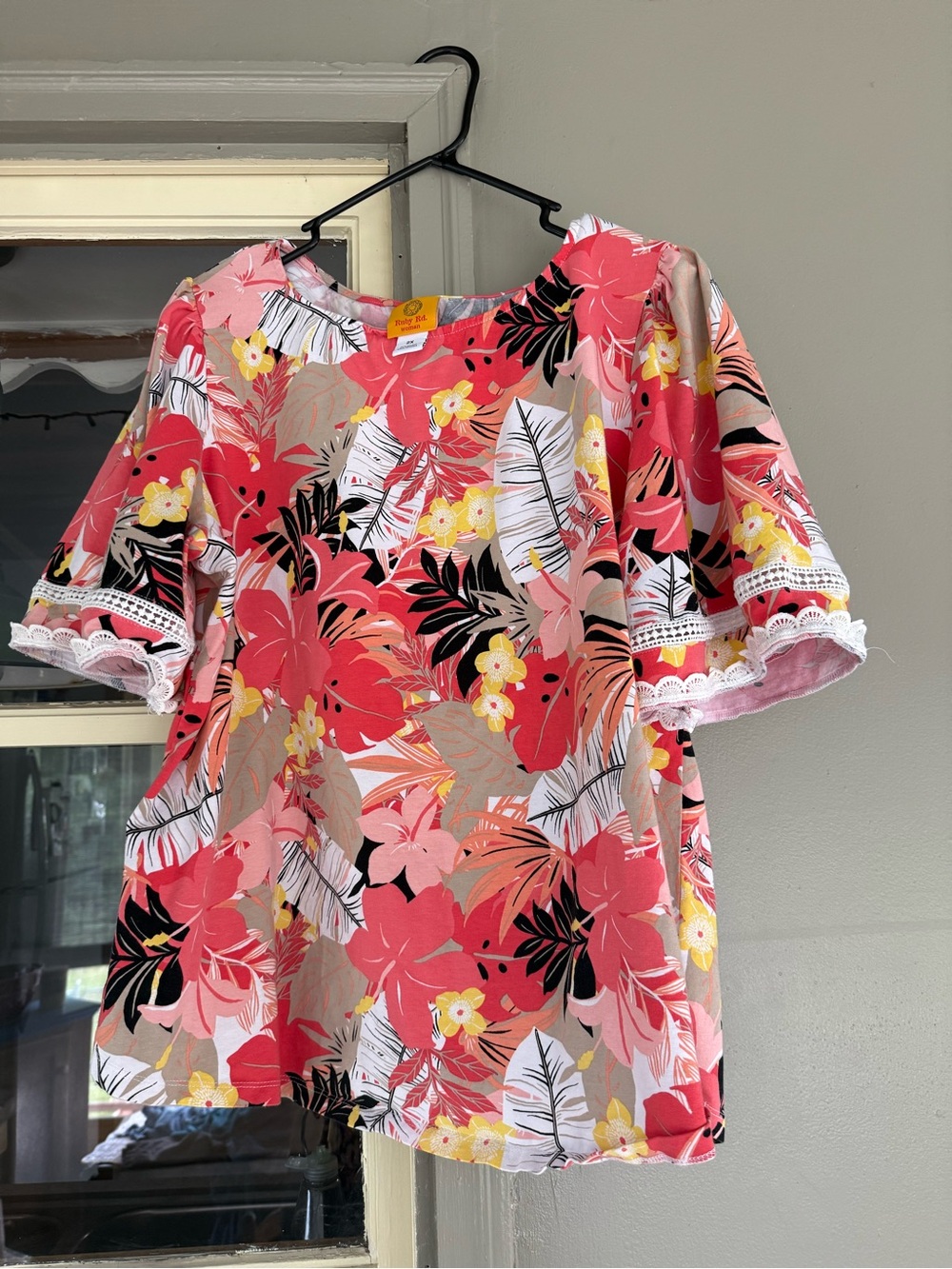 Ruby Rd. Coral & Pink Tropical Floral Top
